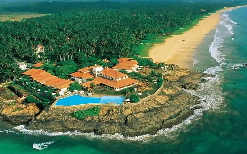 Bentota Golden Beaches