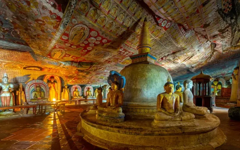Dambulla Cave Temple